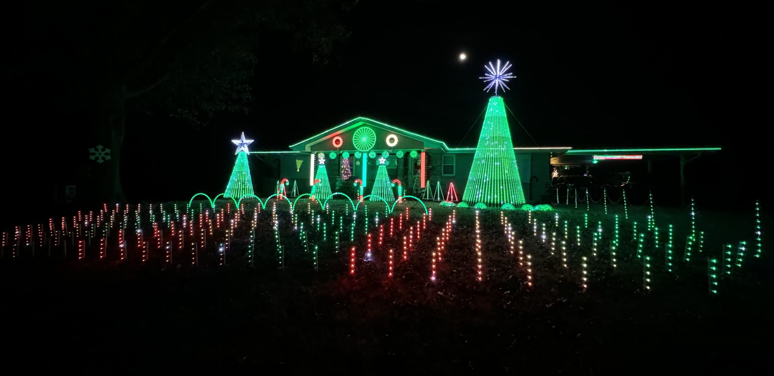 Oak Hills Lights – Christmas & Holiday Multimedia Light Show in Cape  Girardeau, MO